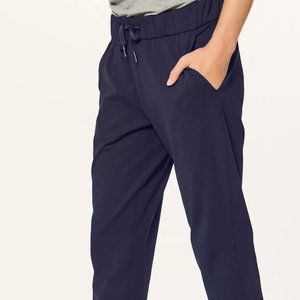 Lululemon On the Fly Pant Size 4